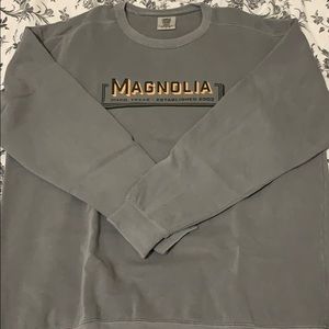 Magnolia sweatshirt